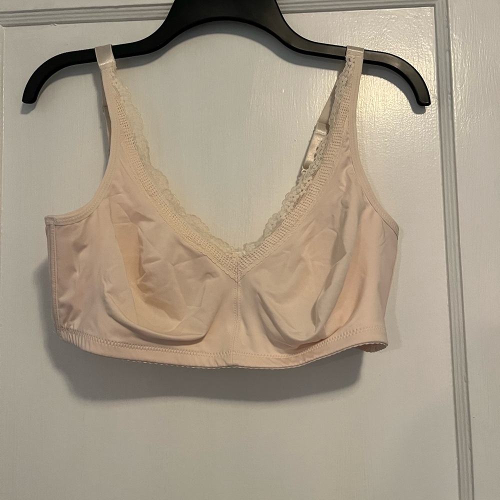 Cream Full Coverage Bra with Wide Straps and Deep V-Neckline